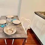 Casa Di Giulia Con E Cucina, Matrimoniale Con Tetto A Vista E Grande Parco Circostante * Serravalle d'Asti