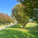Casa Di Giulia Con E Cucina, Matrimoniale Con Tetto A Vista E Grande Parco Circostante Serravalle d'Asti