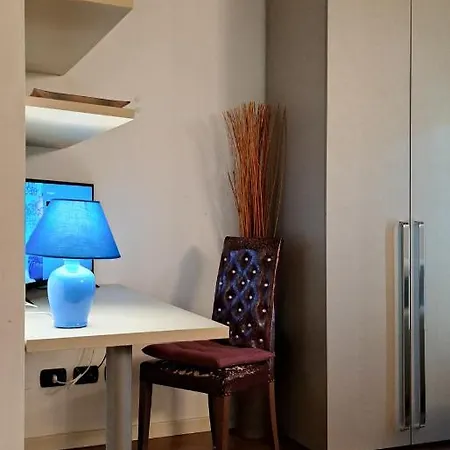 Casa Di Giulia Con E Cucina, Matrimoniale Con Tetto A Vista E Grande Parco Circostante *