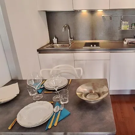 Apartamento Casa Di Giulia Con E Cucina, Matrimoniale Con Tetto A Vista E Grande Parco Circostante Serravalle d'Asti