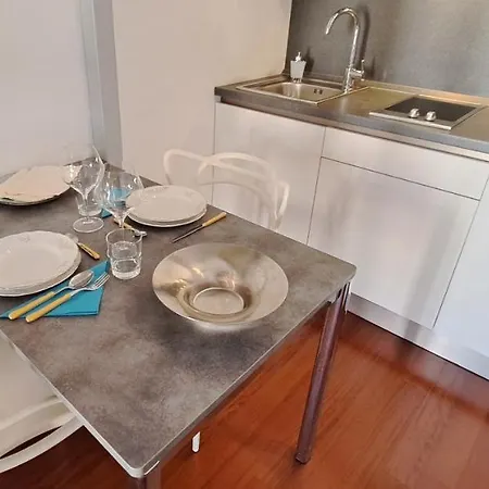 Casa Di Giulia Con E Cucina, Matrimoniale Con Tetto A Vista E Grande Parco Circostante * Serravalle d'Asti