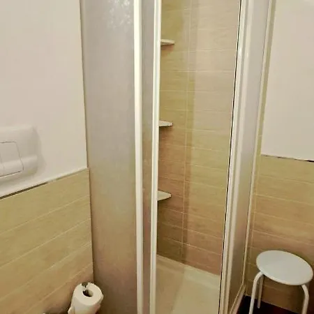 Casa Di Giulia Con E Cucina, Matrimoniale Con Tetto A Vista E Grande Parco Circostante Serravalle d'Asti