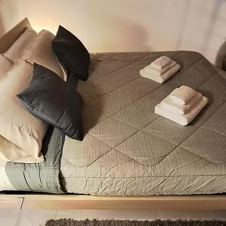 Casa Di Giulia Con E Cucina, Matrimoniale Con Tetto A Vista E Grande Parco Circostante * Serravalle d'Asti